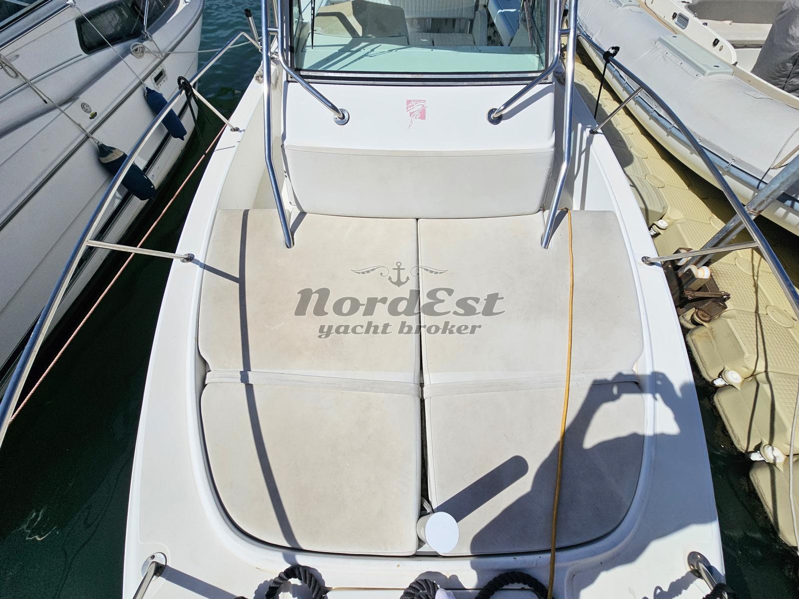 boston whaler Outrage 28 (honda 250 - 2017)