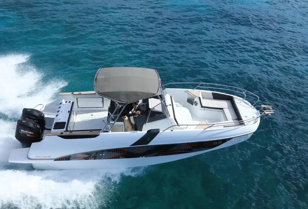 beneteau Flyer 8.8 spacedeck