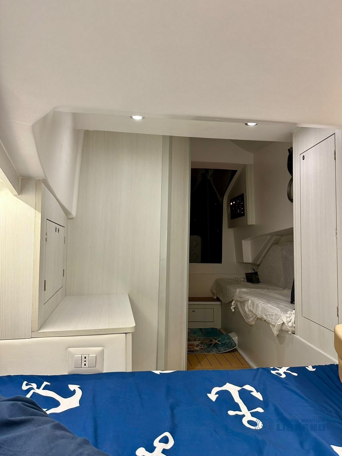 panamera yacht Py10.0 cabin