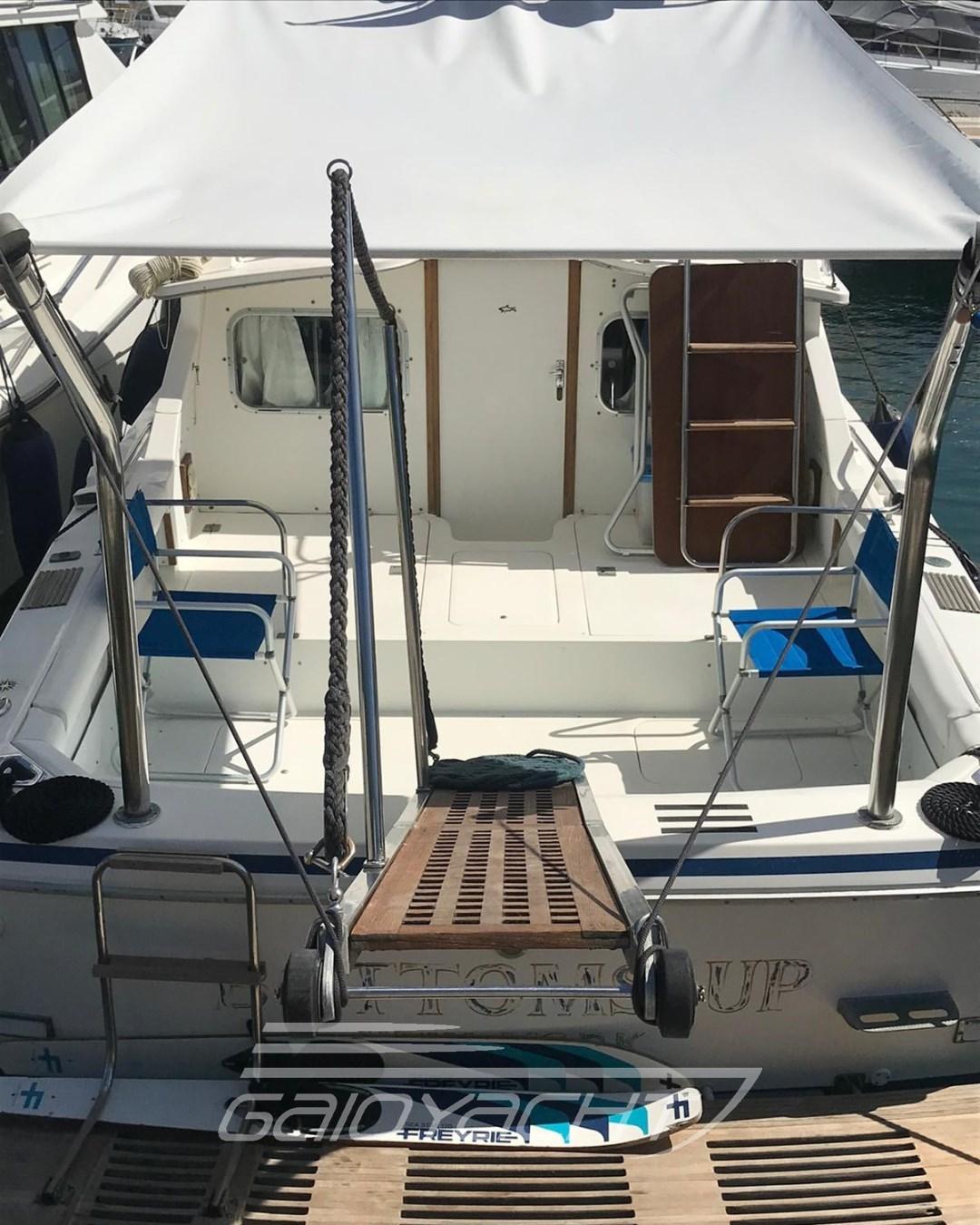 bertram yacht 28' sf