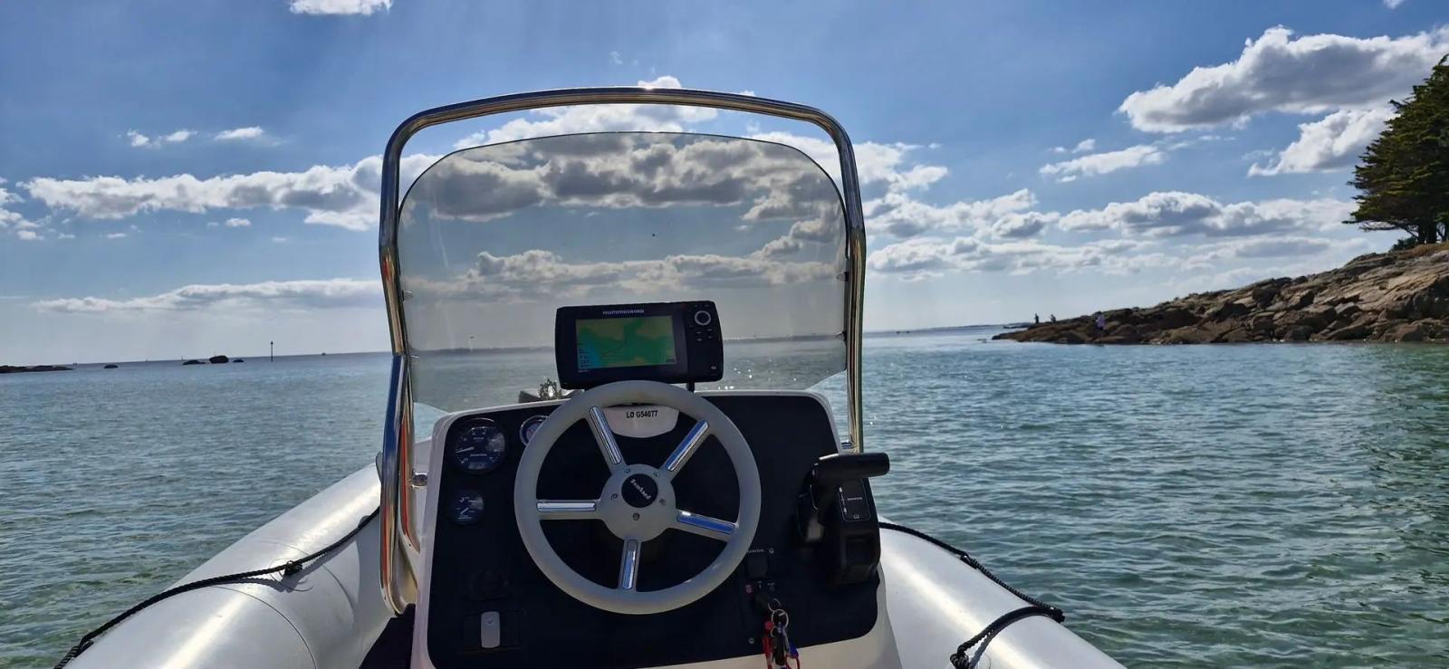 bombard Sunrider 650 neo