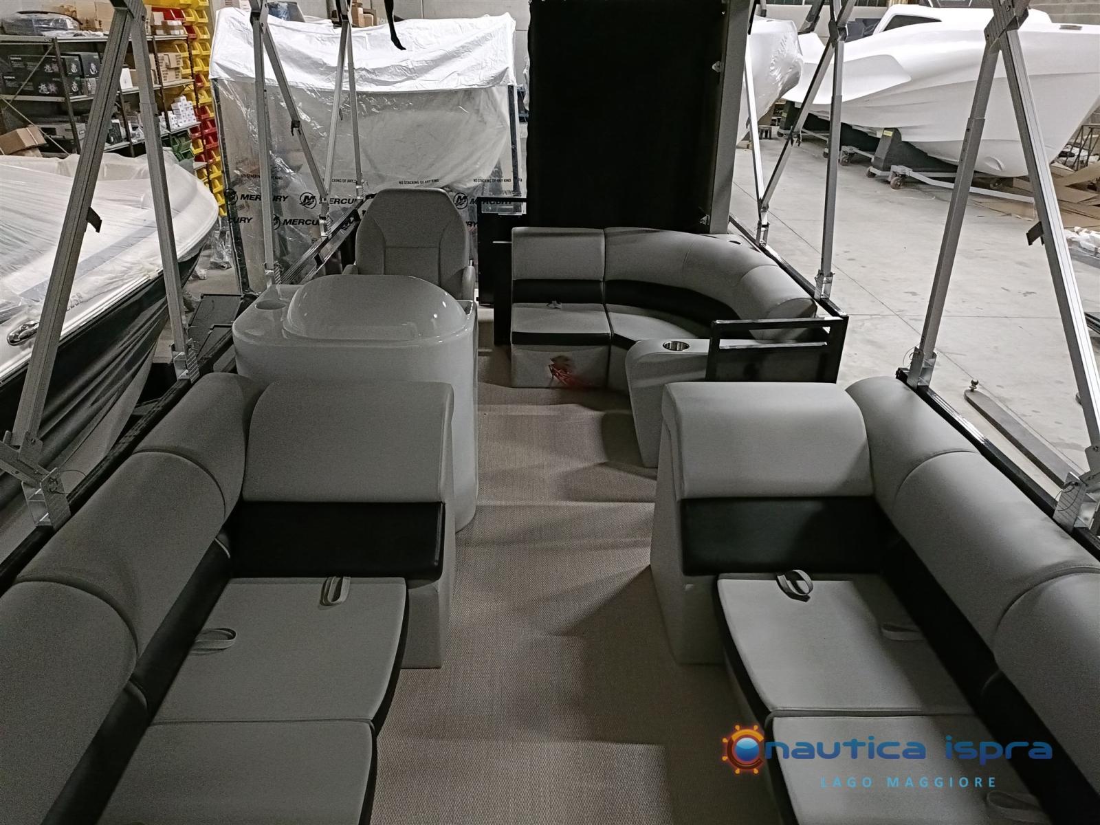 alaska boat Pontoon 580 pronta consegna!