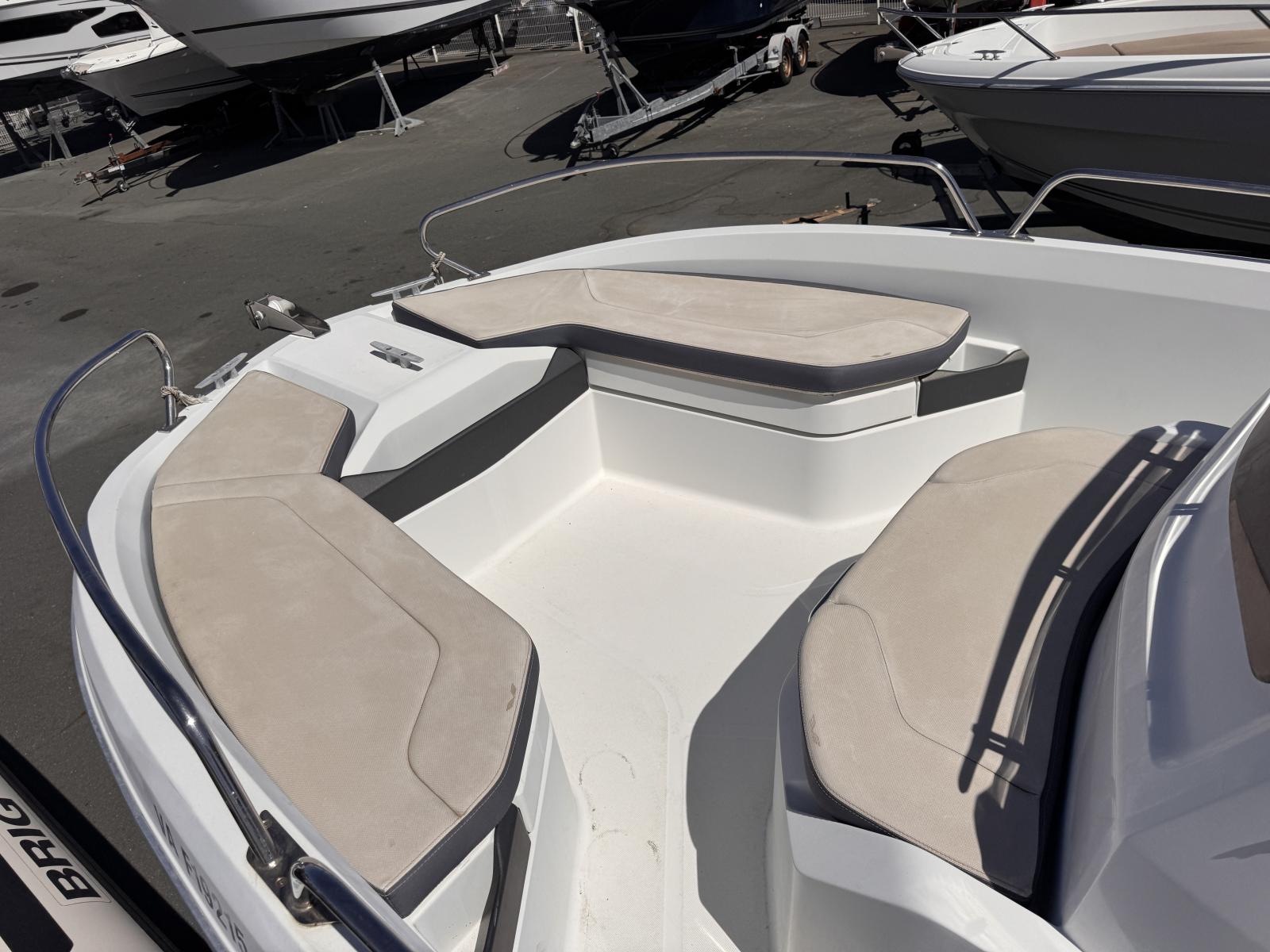 beneteau Flyer 6 space deck