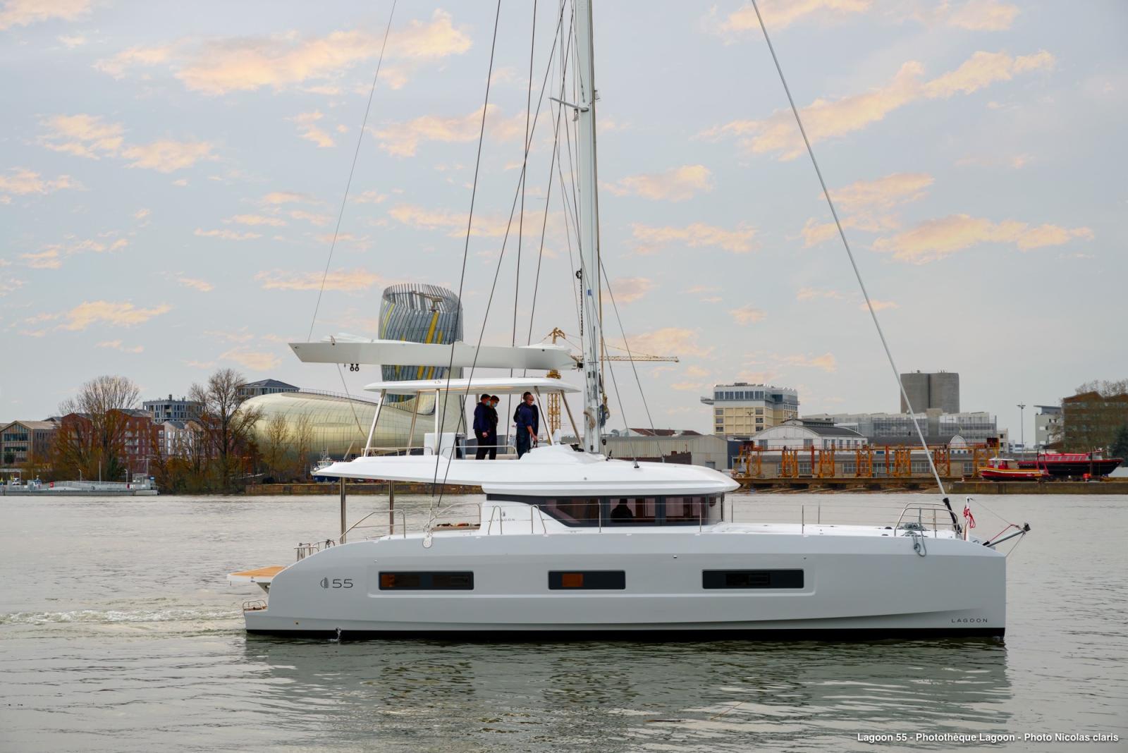 lagoon 55