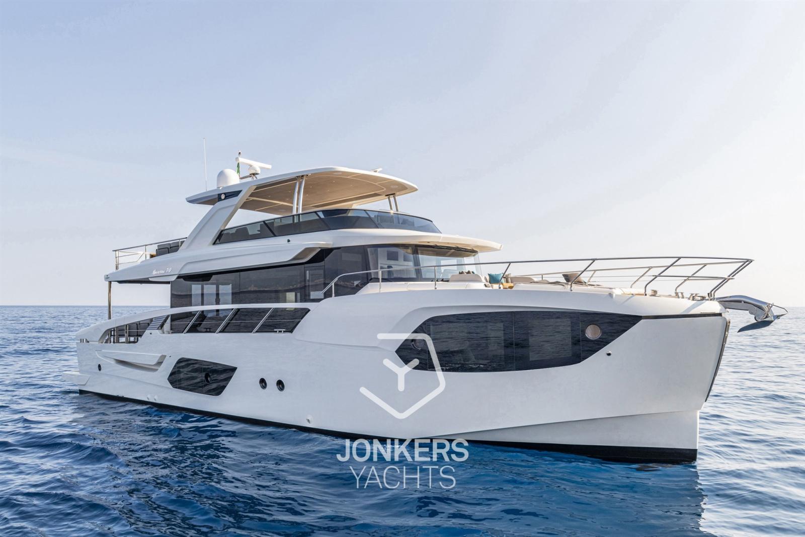 absolute Navetta 70