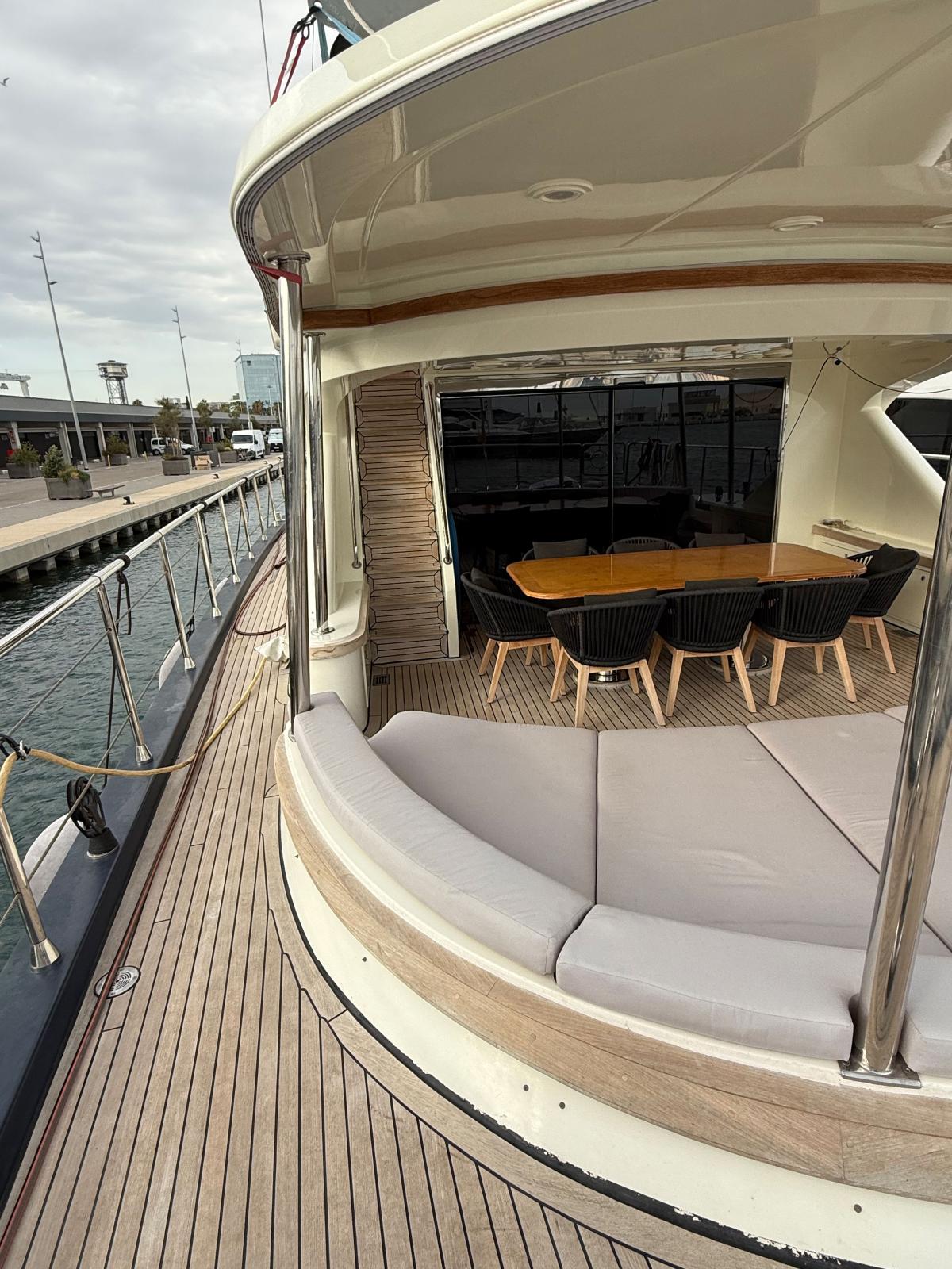 mural yachts Eraora - mural yachts 28m