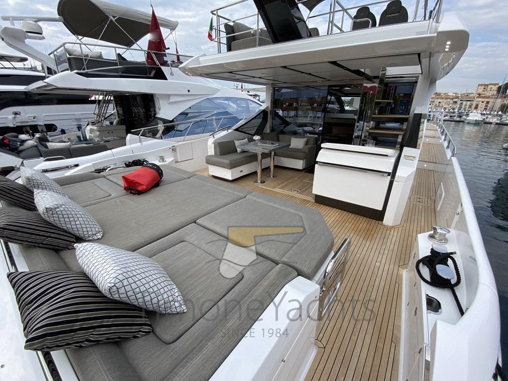 azimut S7