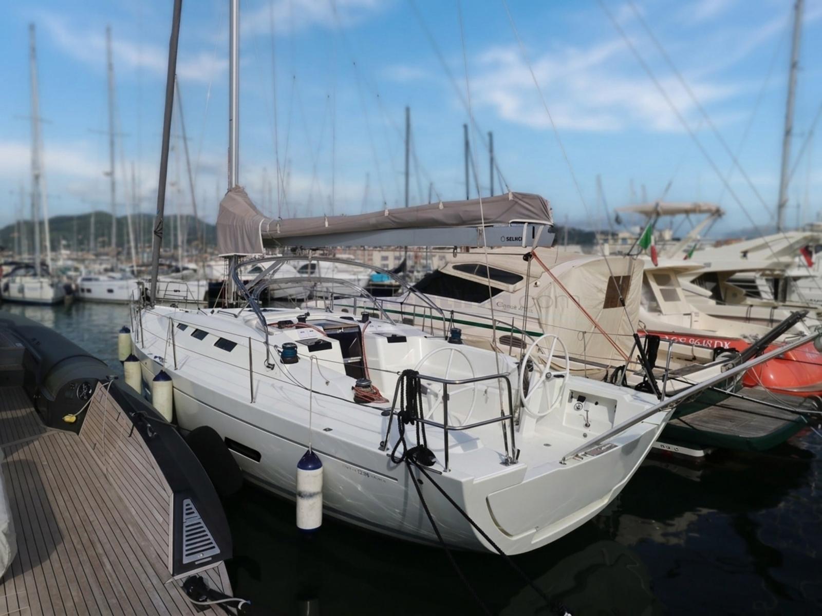 italia yachts Italia 12.98