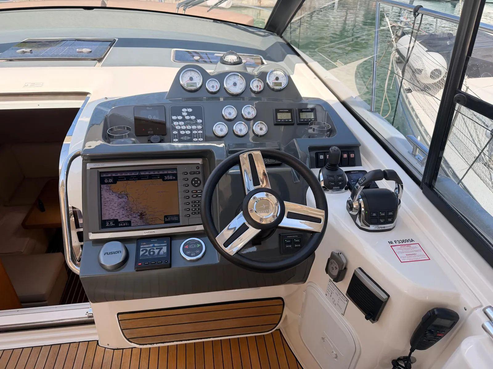 bavaria yachts Bavaria 400 hard top