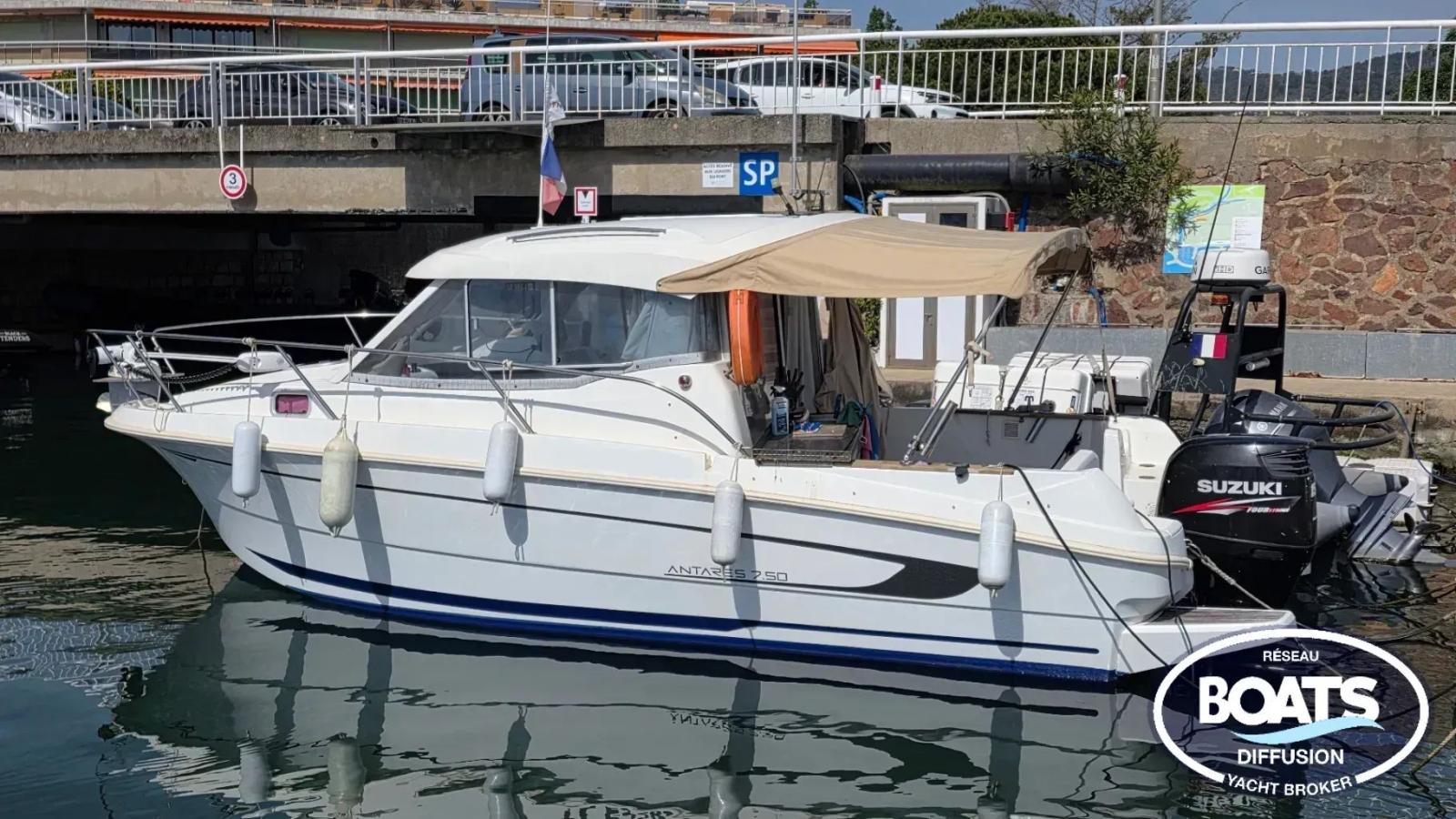 beneteau Antares 750 hb