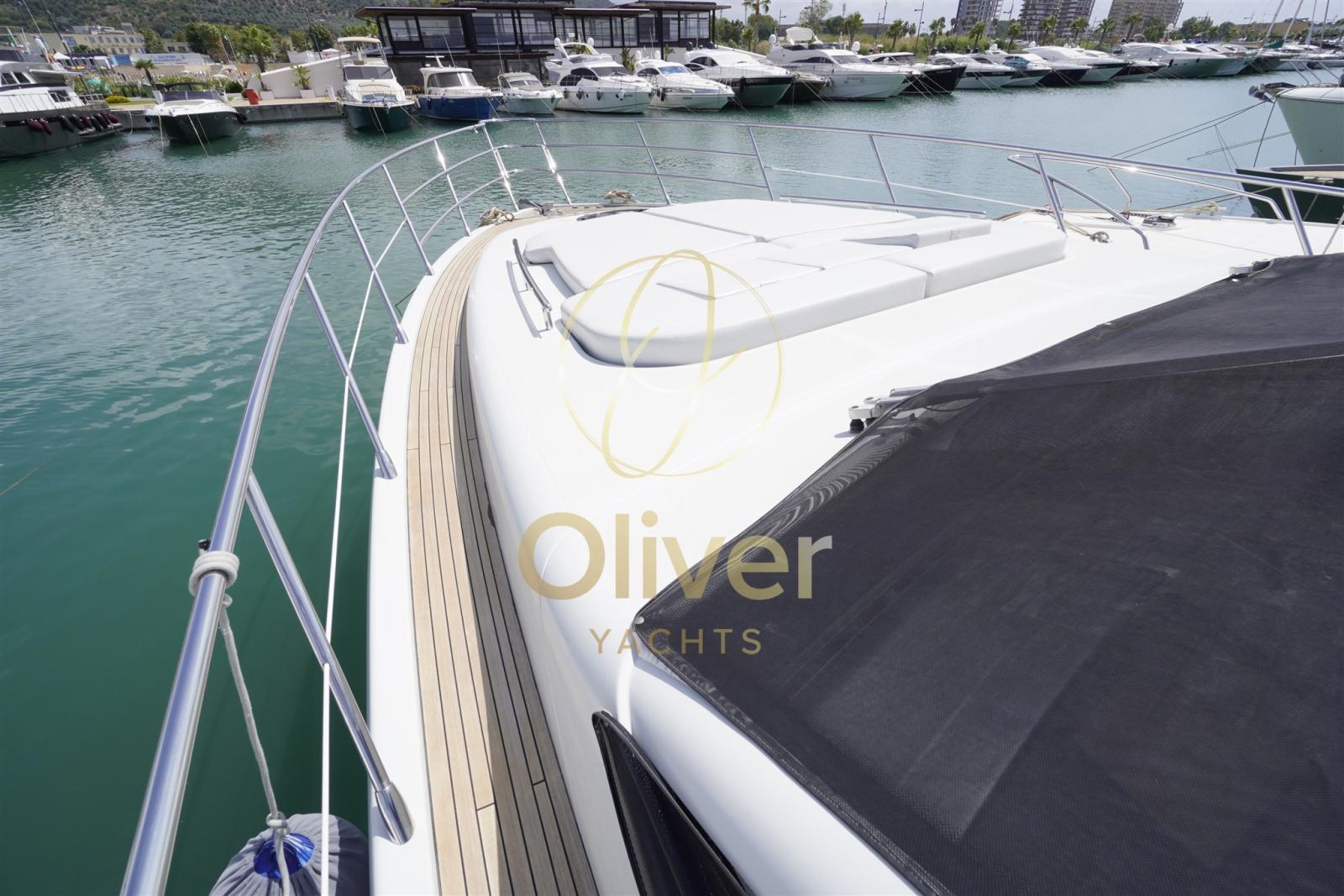 azimut 62 s