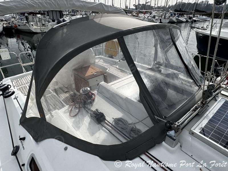 beneteau Oceanis 37