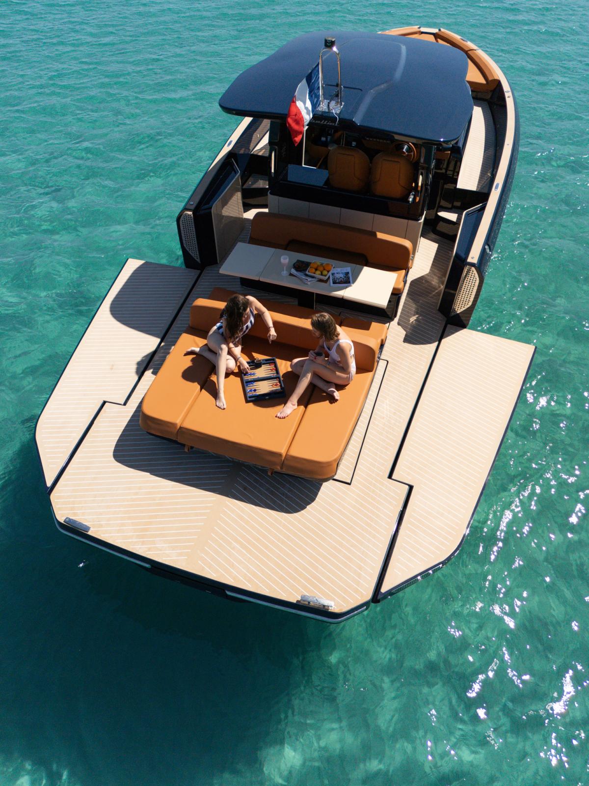 bellini yacht Astor 36