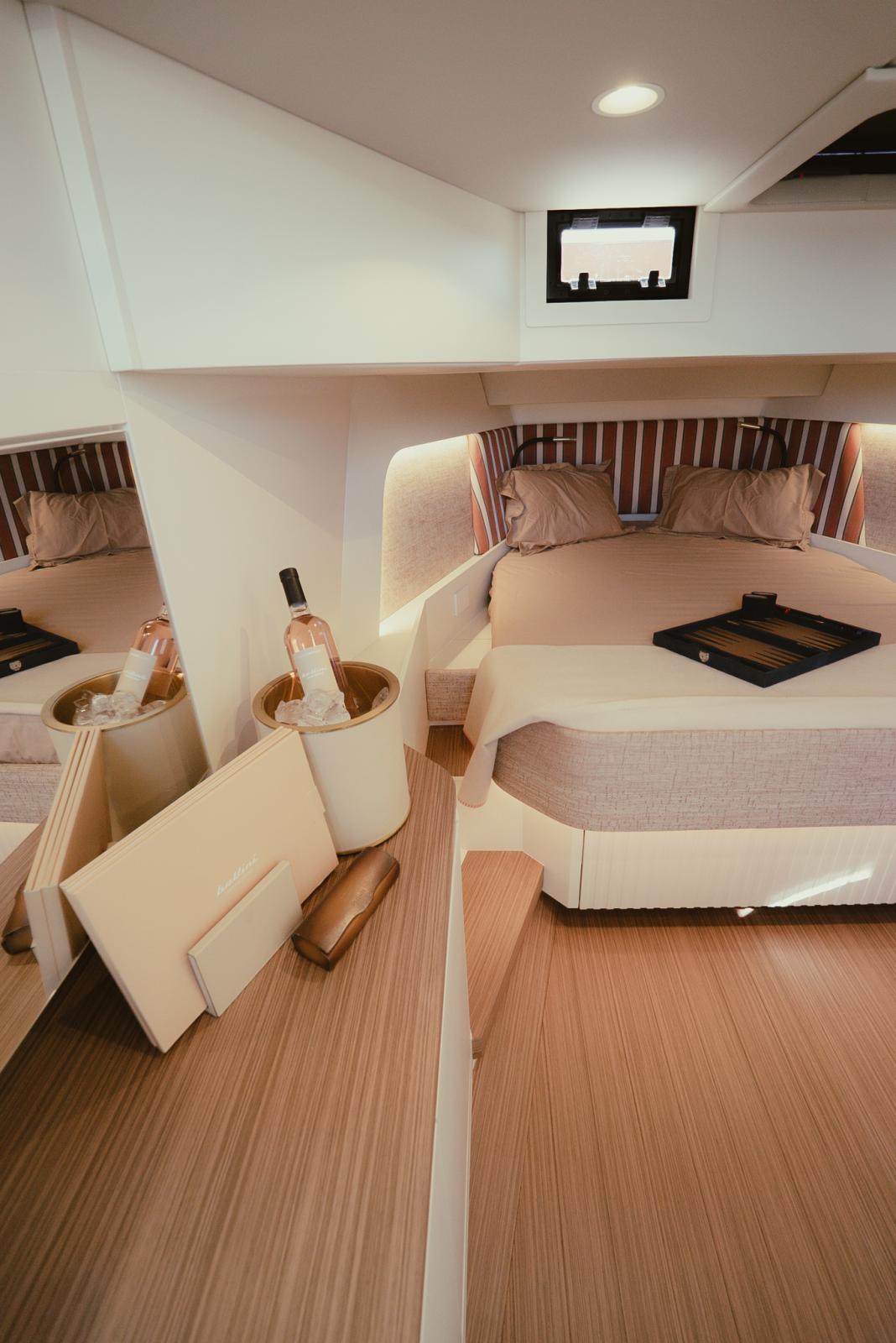 bellini yacht Astor 36