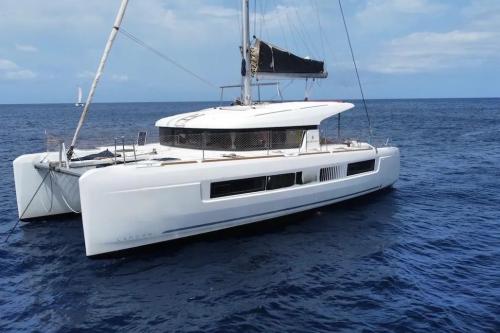 Lagoon 40