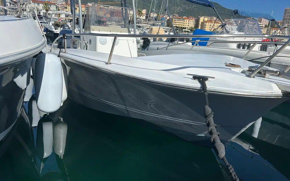 chris craft Sea hawk 213