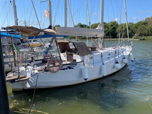 Al custom steel blue water