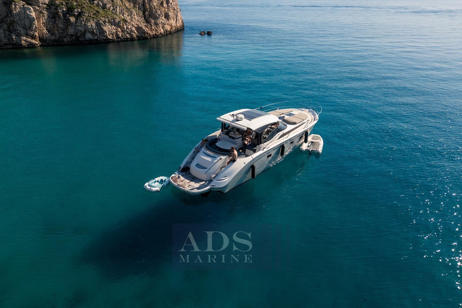 bavaria yachts Deep blue 46