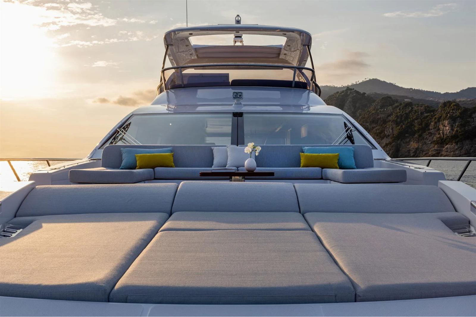 azimut 72 flybridge my