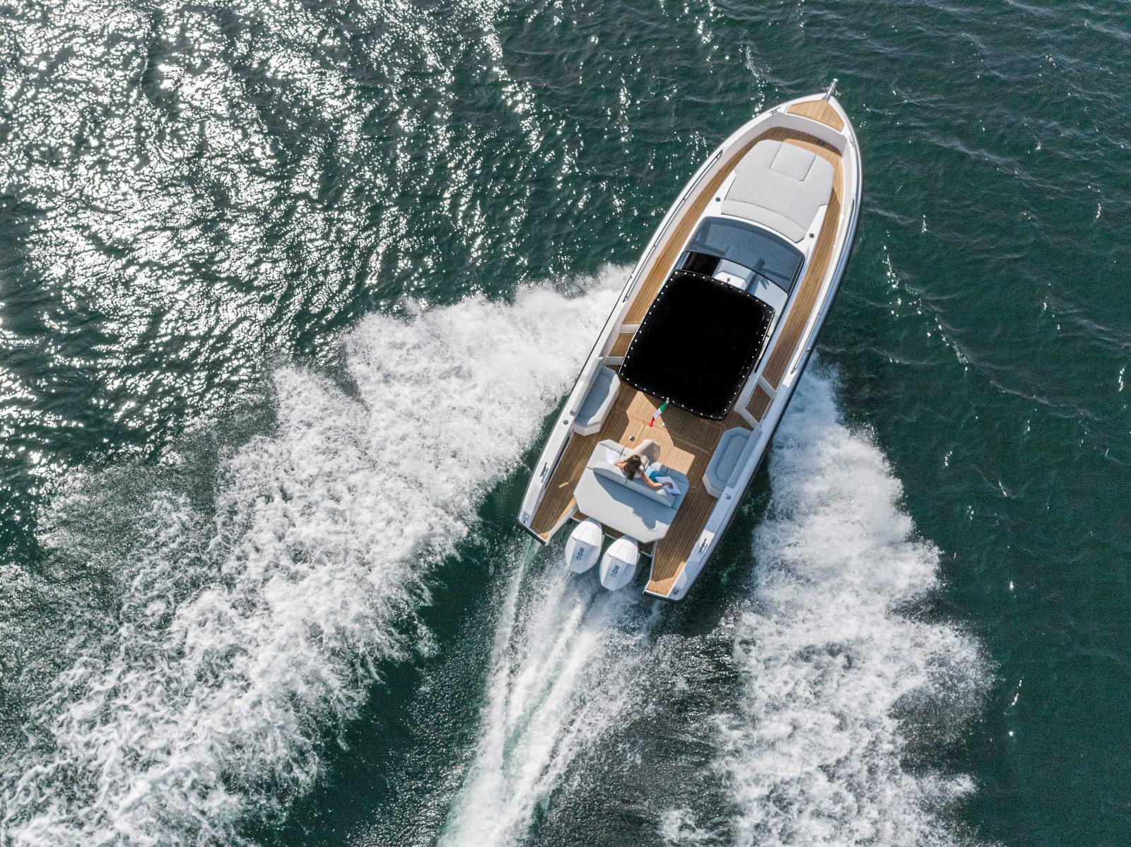 rio yachts Daytona s -34