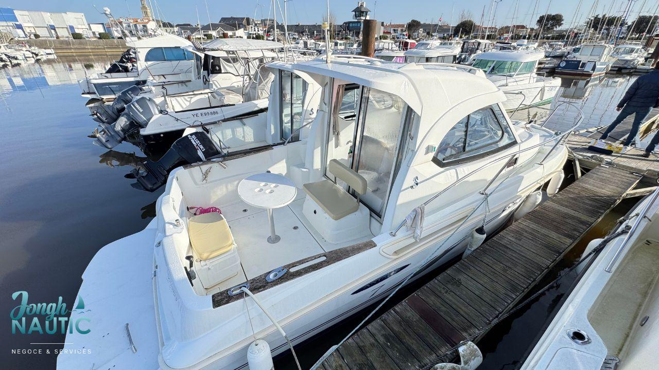 beneteau Antares 7