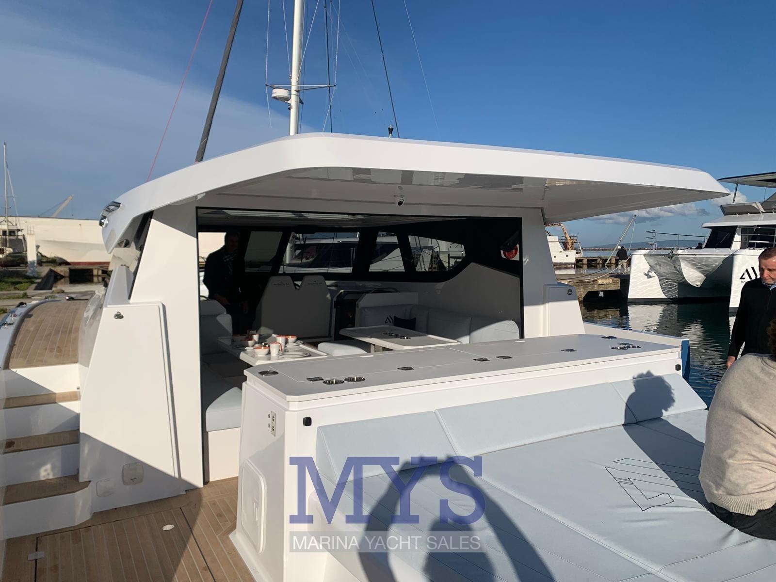 aventura 38 sc