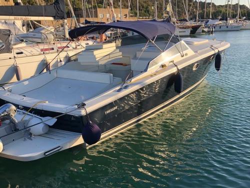 Tornado tornado 38' flush deck