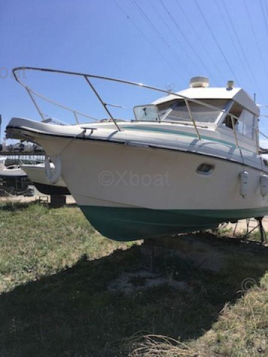 beneteau Antares 805