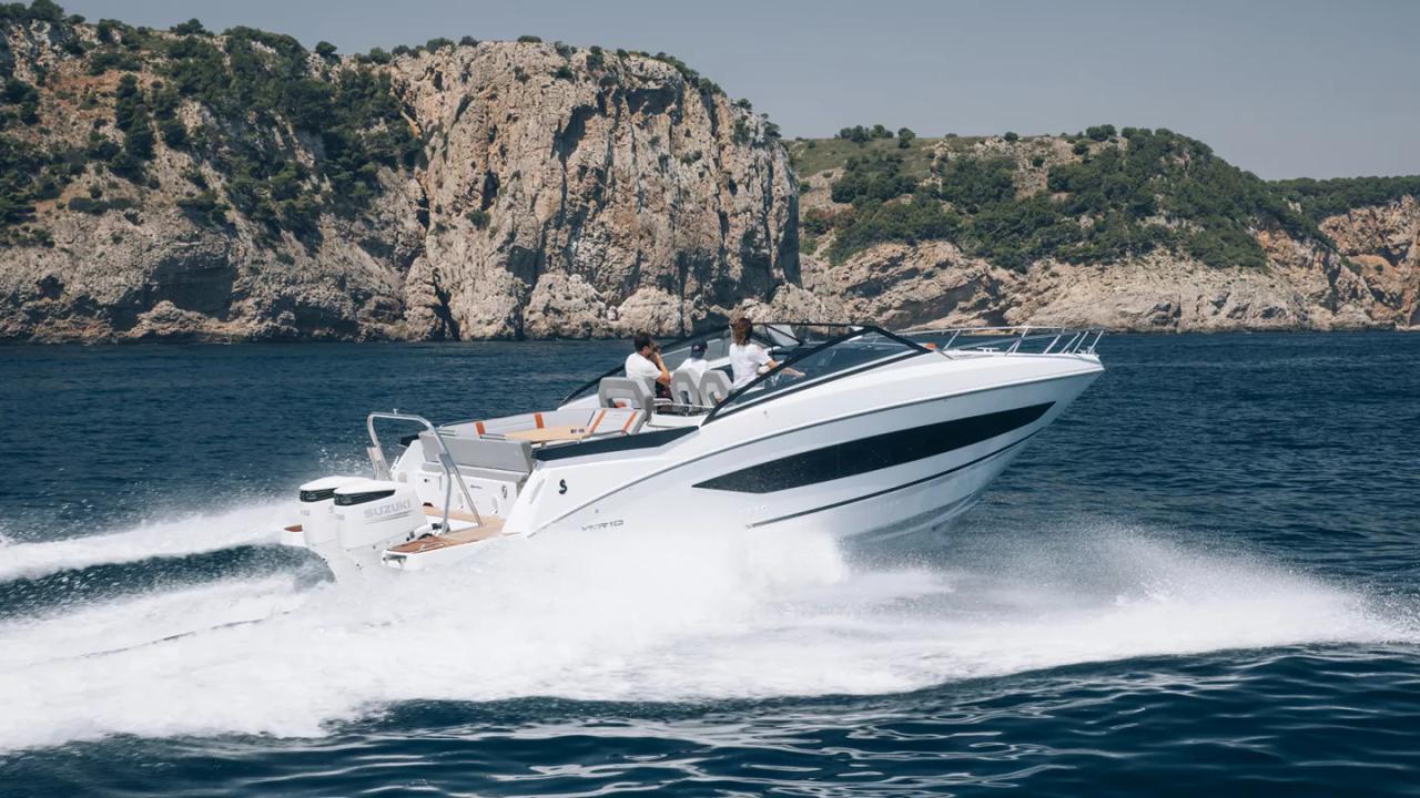 Beneteau Flyer 10, naviguez avec style