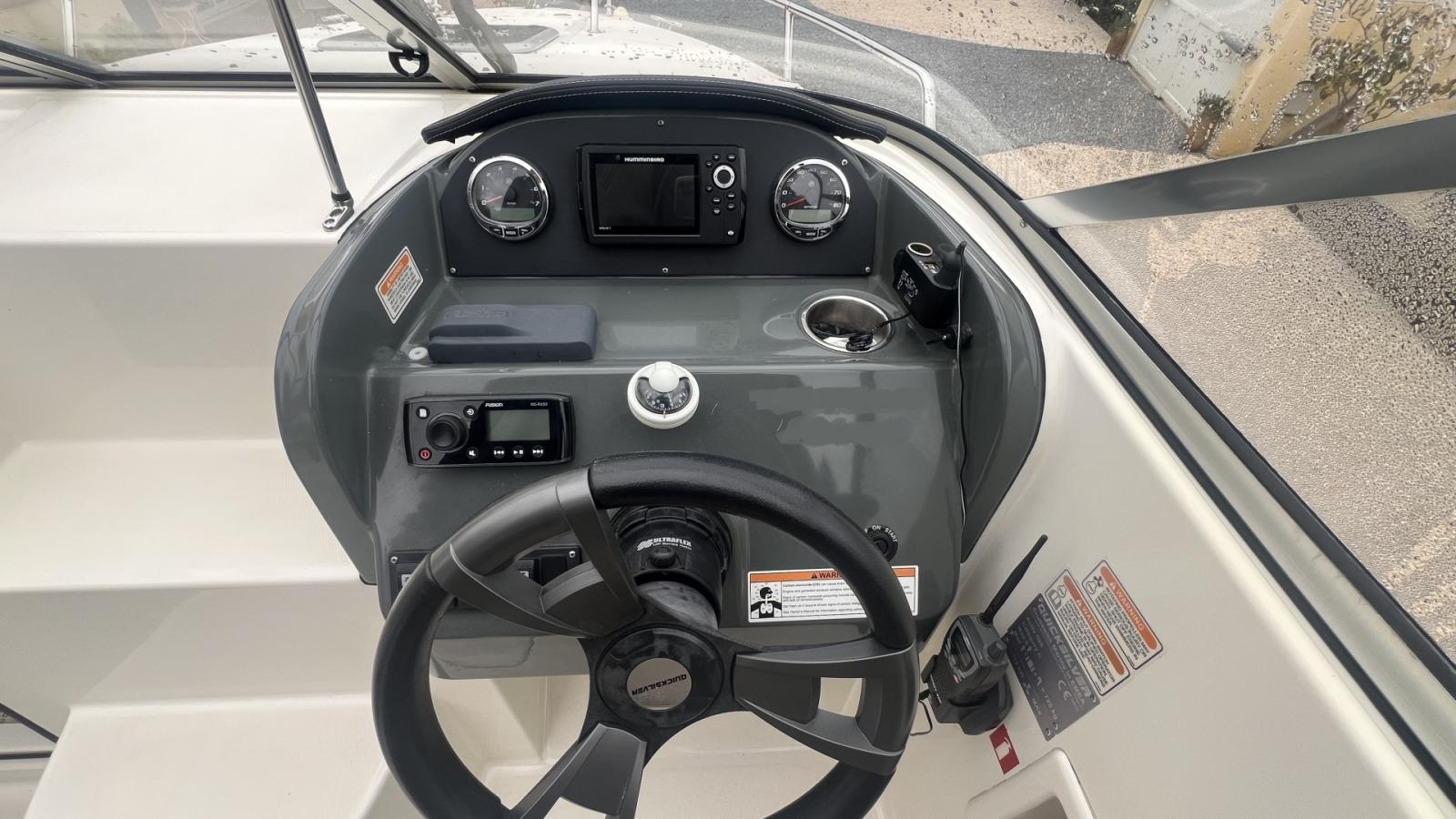 quicksilver 595 cruiser