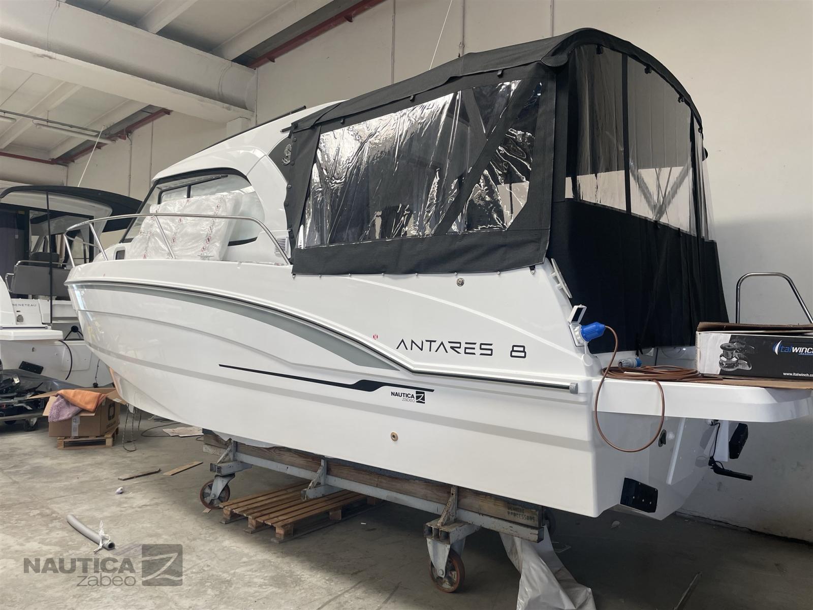 beneteau Antares 8