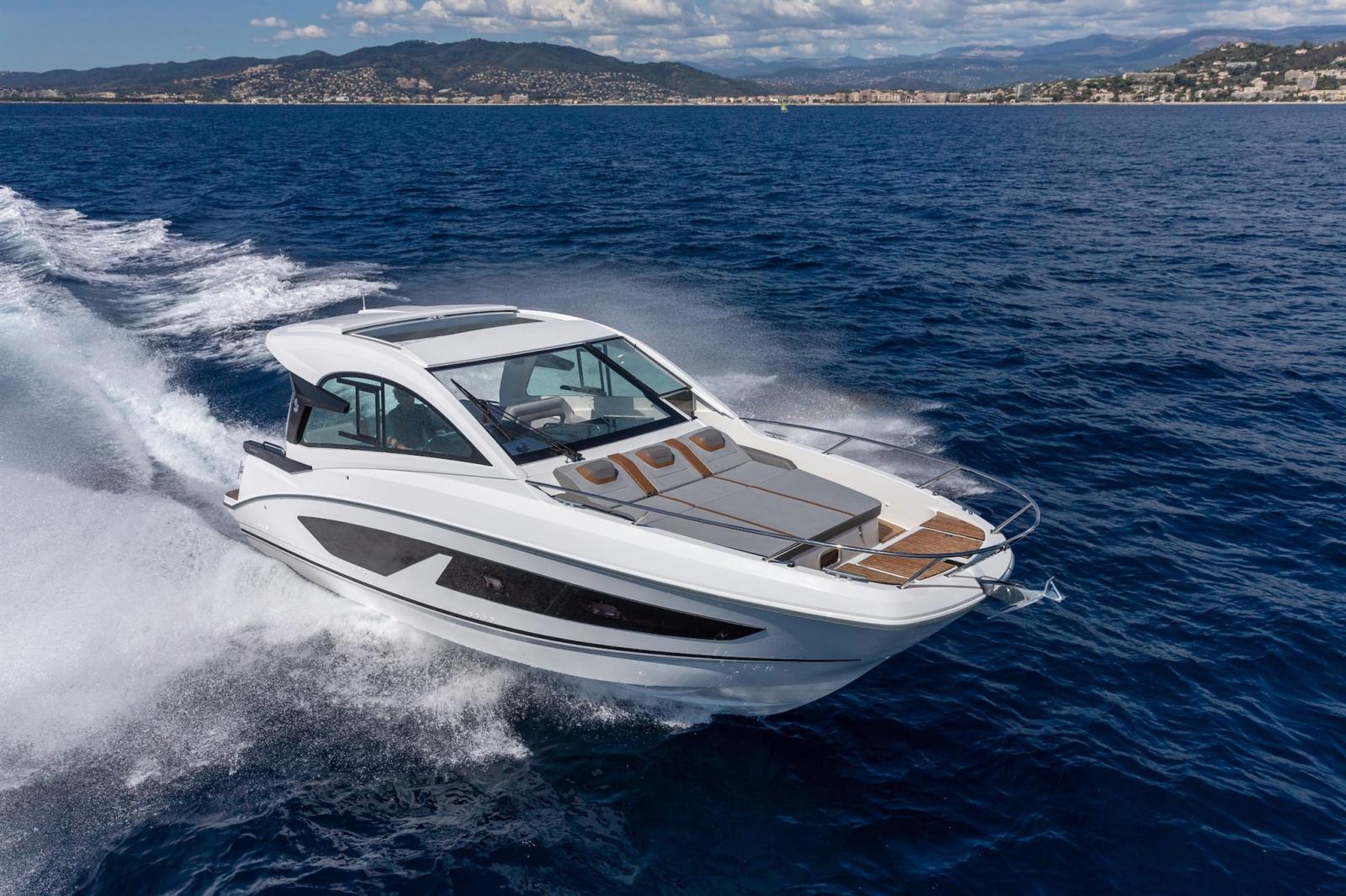 beneteau Flyer 10 sport top