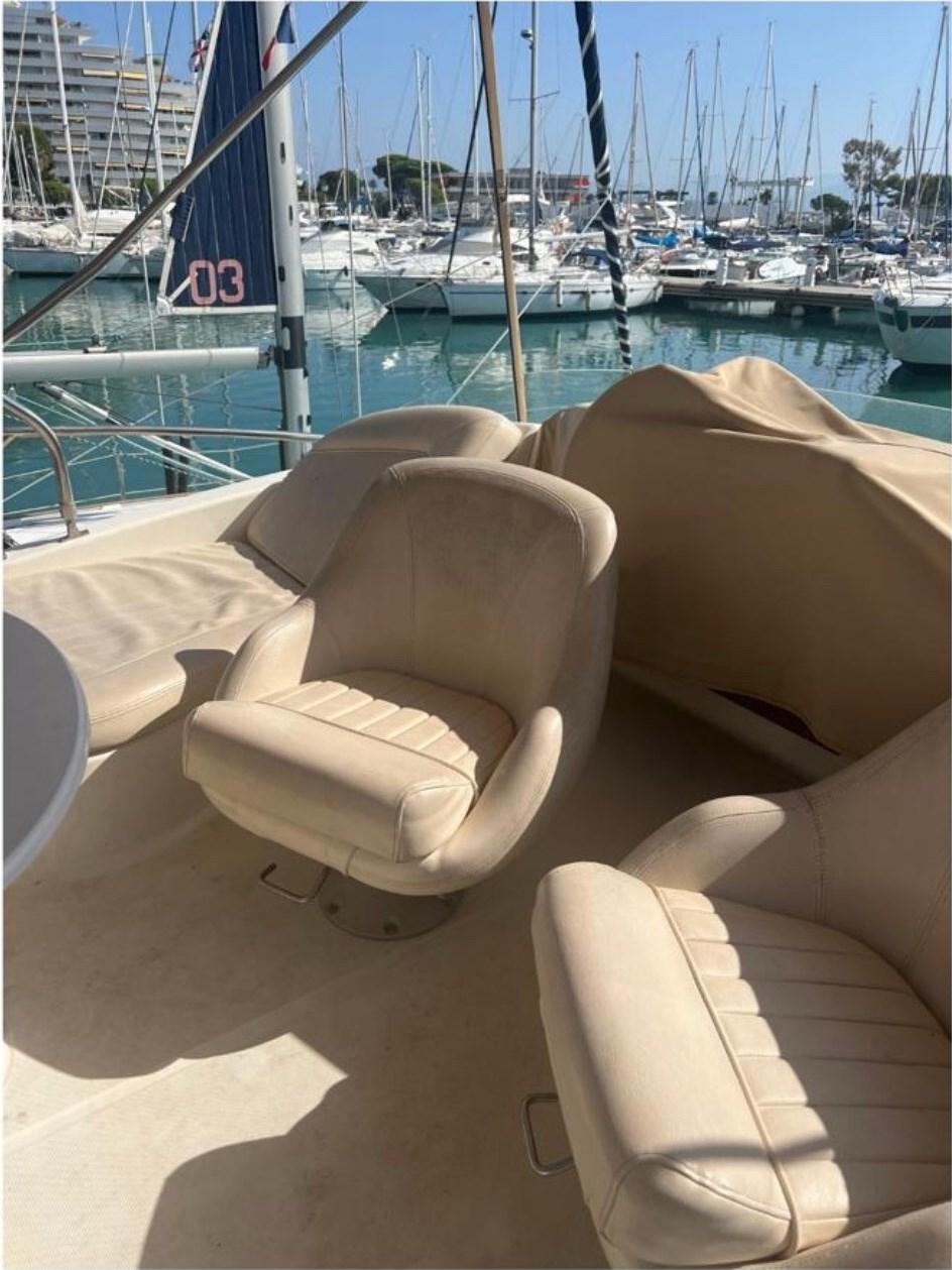jeanneau Prestige 32 fly