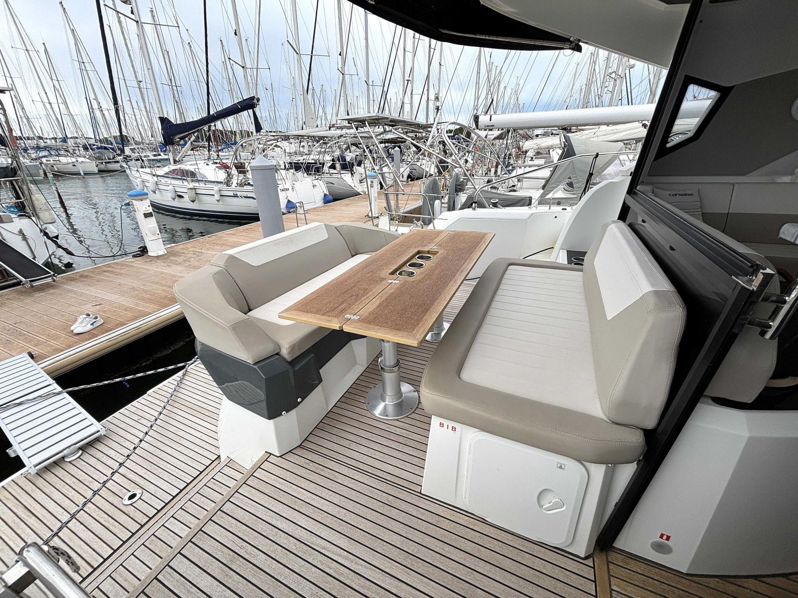 jeanneau Leader 46