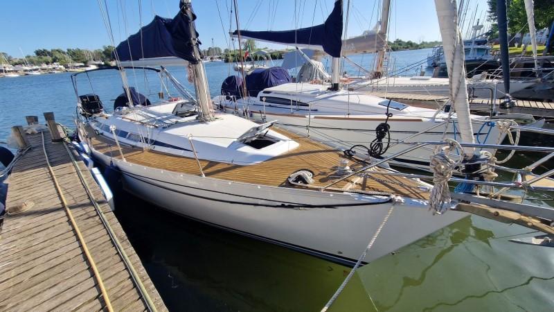 cantiere del pardo Grand soleil 37