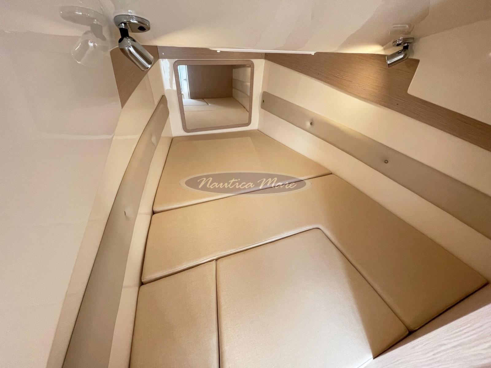 nuova jolly Prince 28 sport cabin