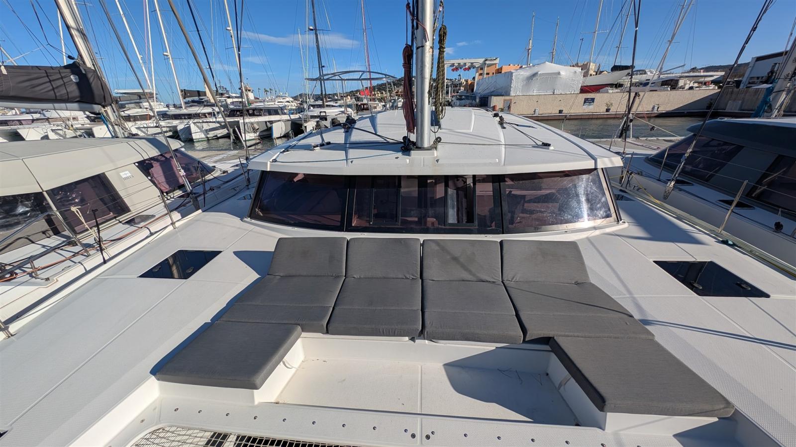 fountaine pajot Astréa 42