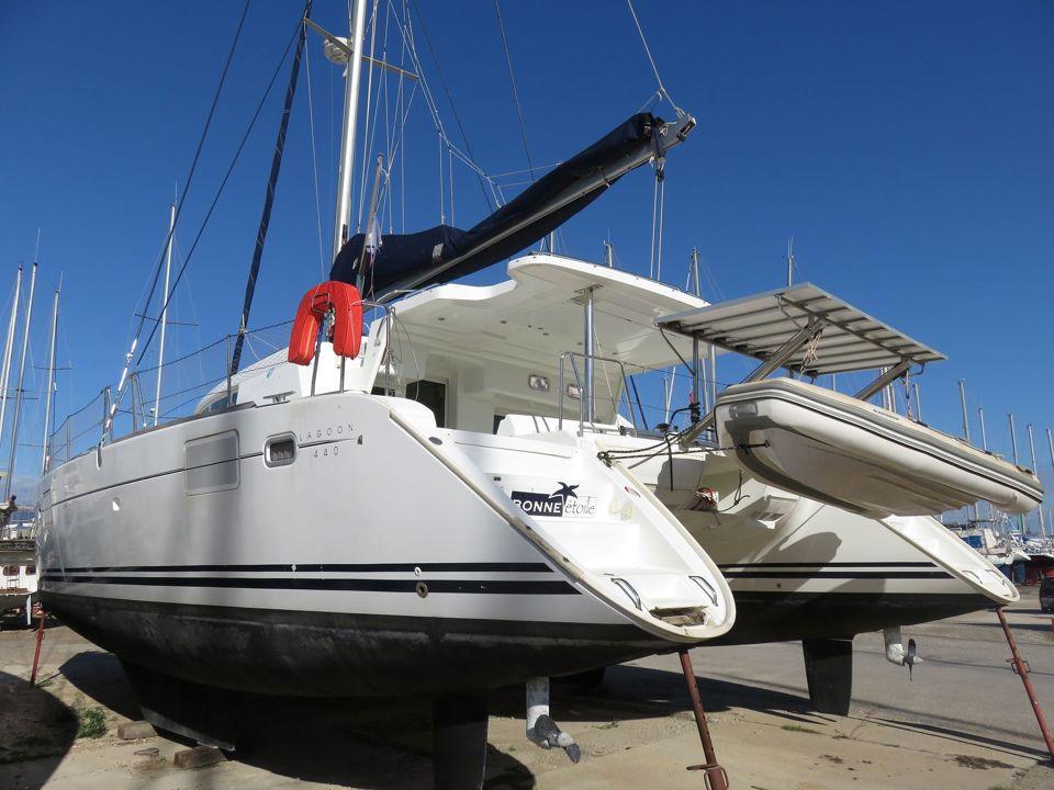lagoon 440
