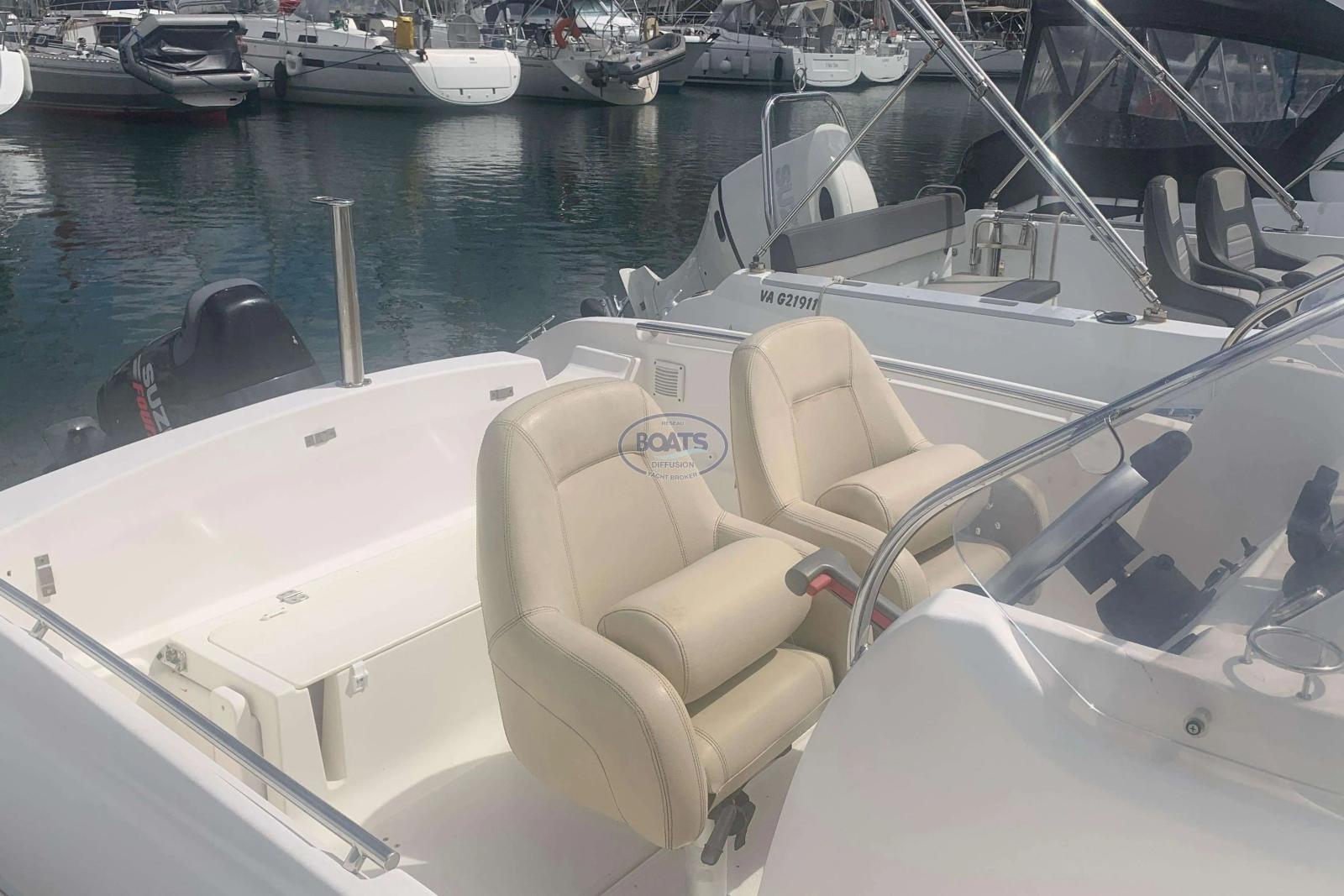 jeanneau Cap camarat 635 cc style