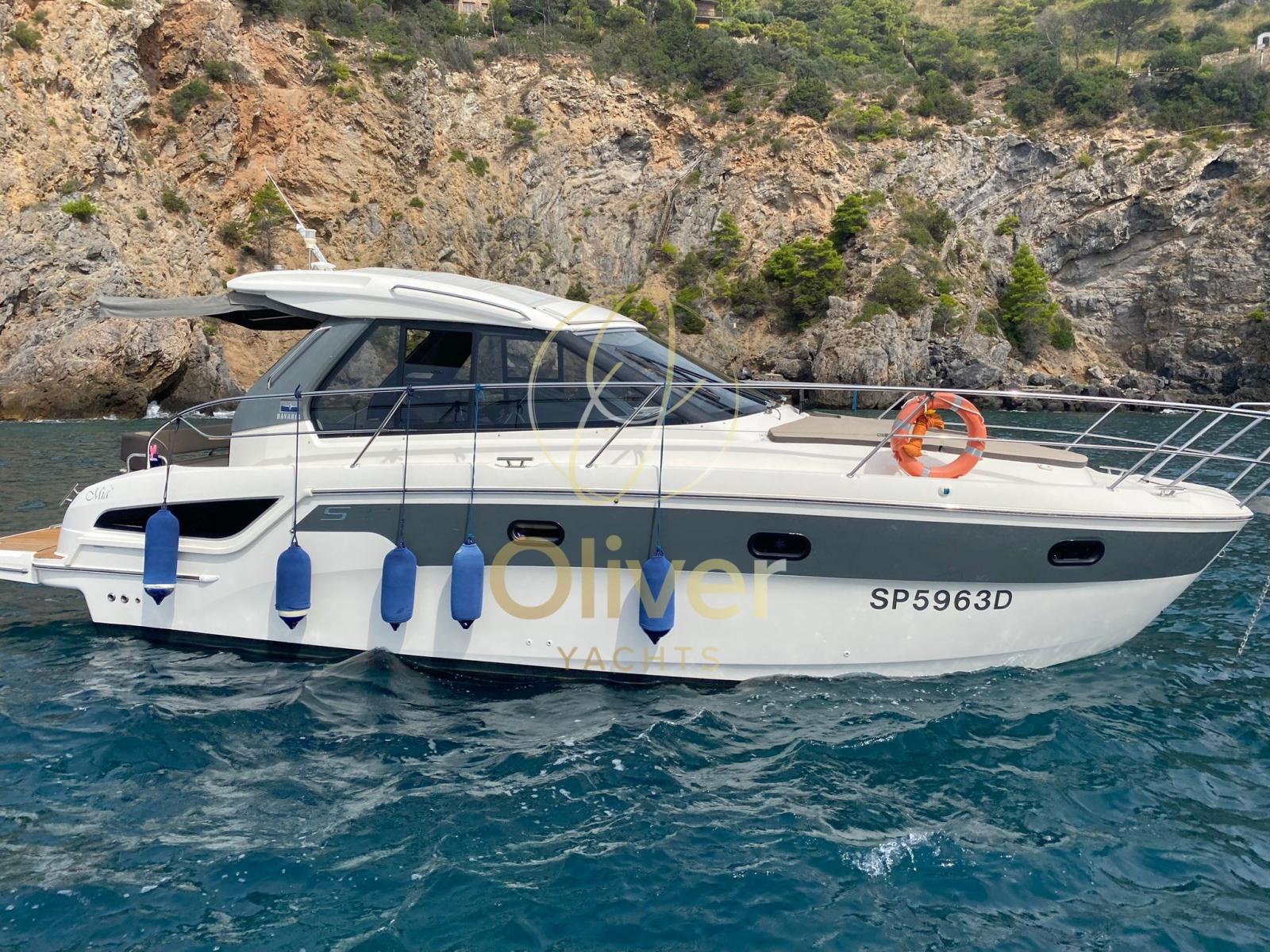 bavaria yachts S 33 hard top