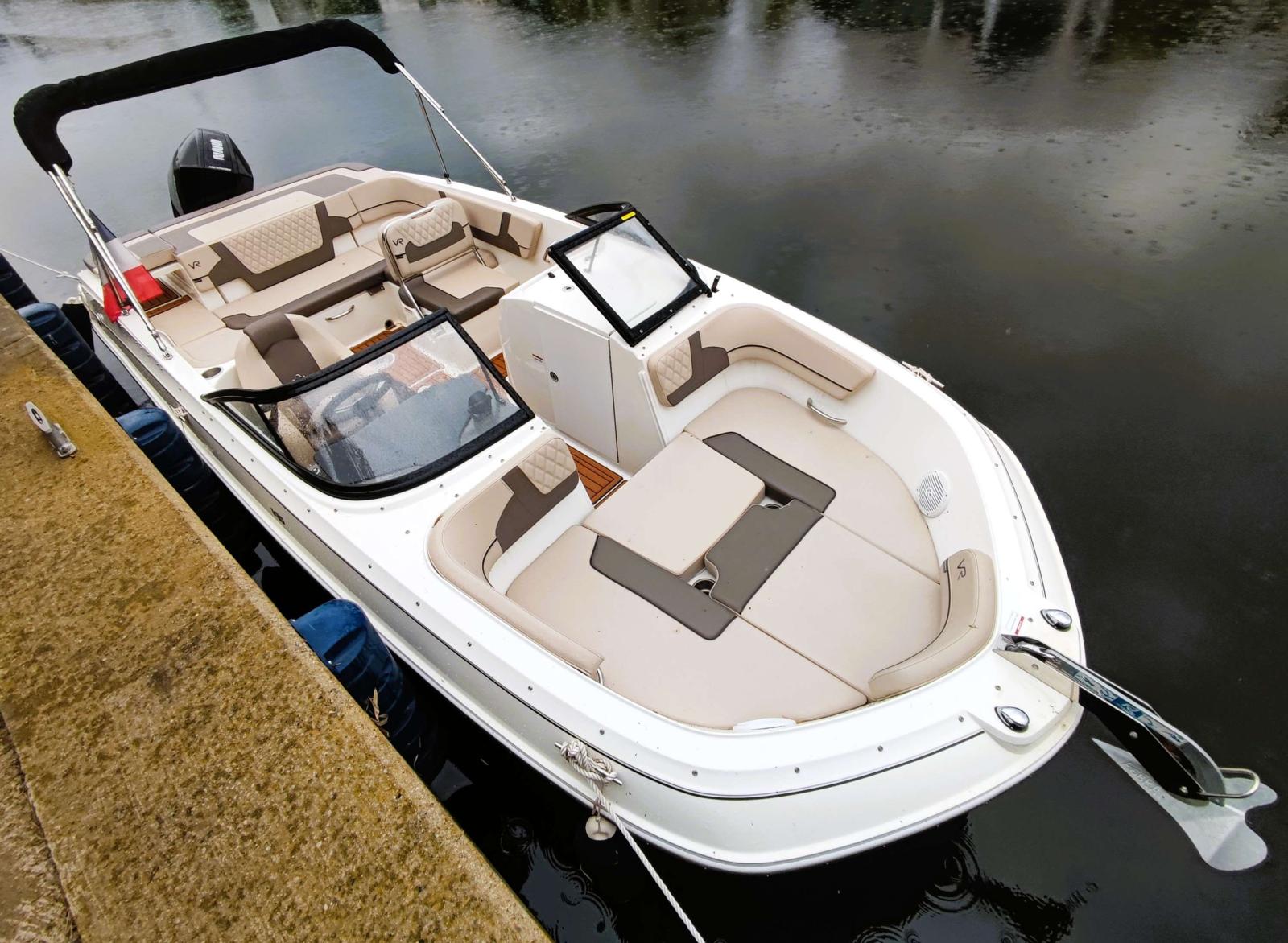 bayliner Vr6 bowrider ob