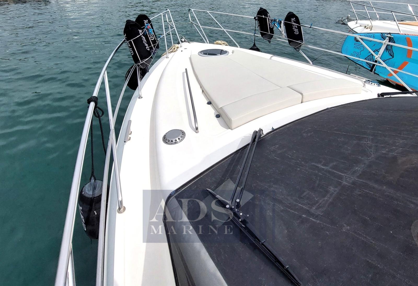 galeon 440 fly