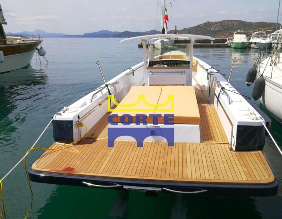 unicat Custom tender 12