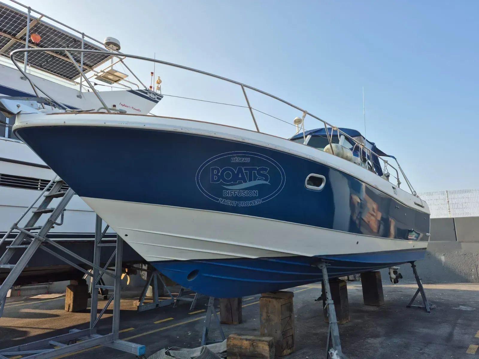 beneteau Ombrine 900