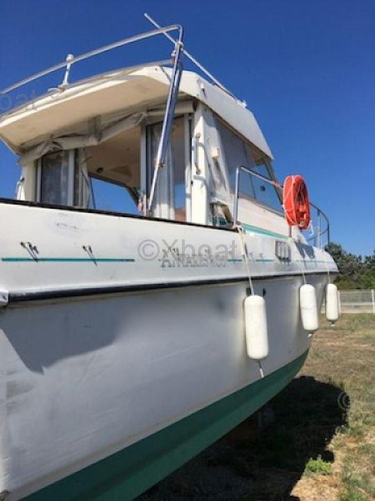 beneteau Antares 805