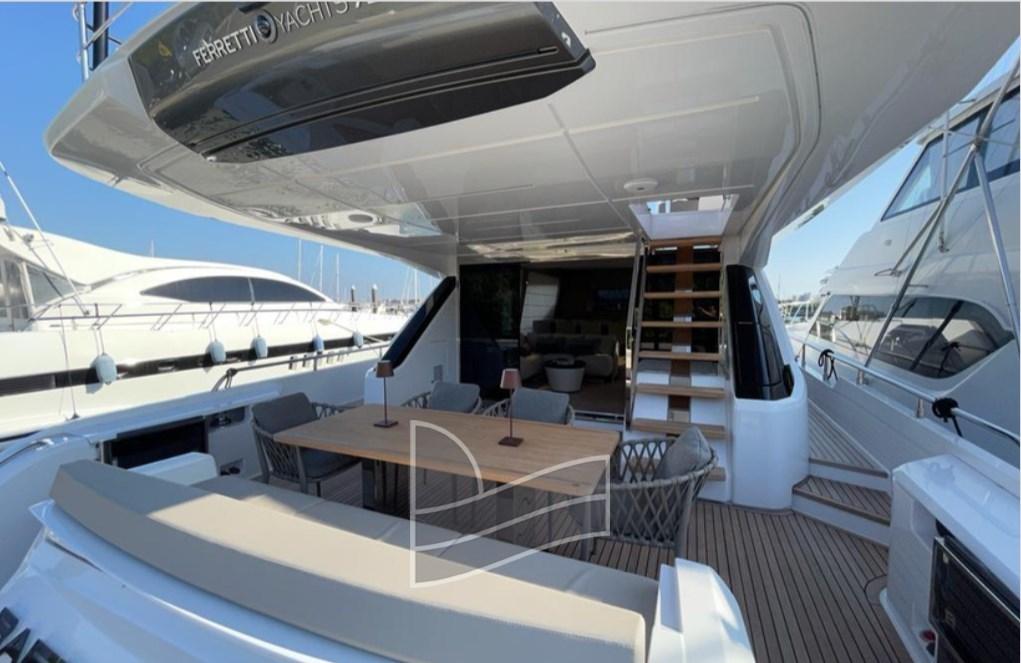 ferretti yachts Ferretti 720