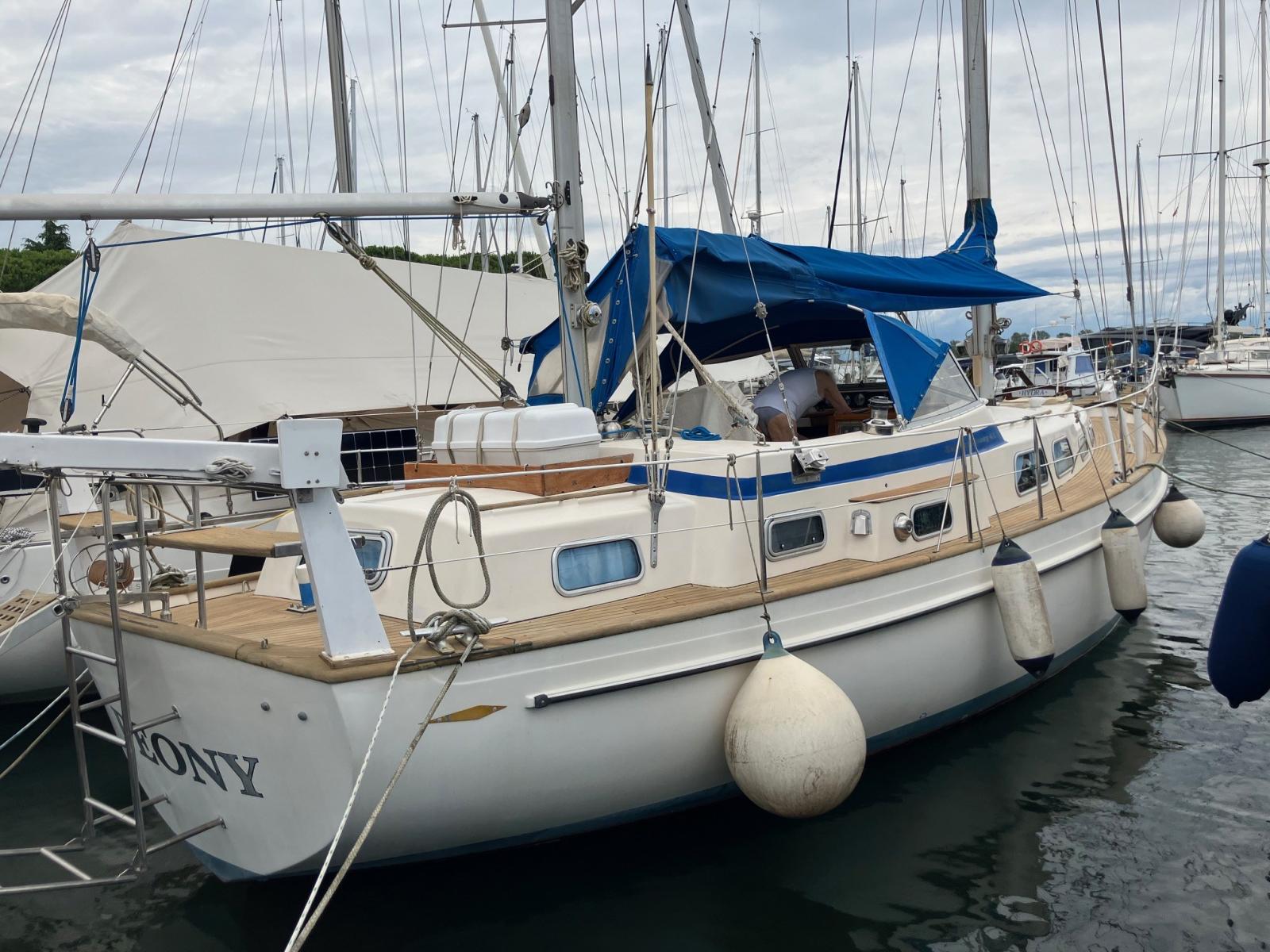 hallberg rassy Hallberg rassy 41 ketch