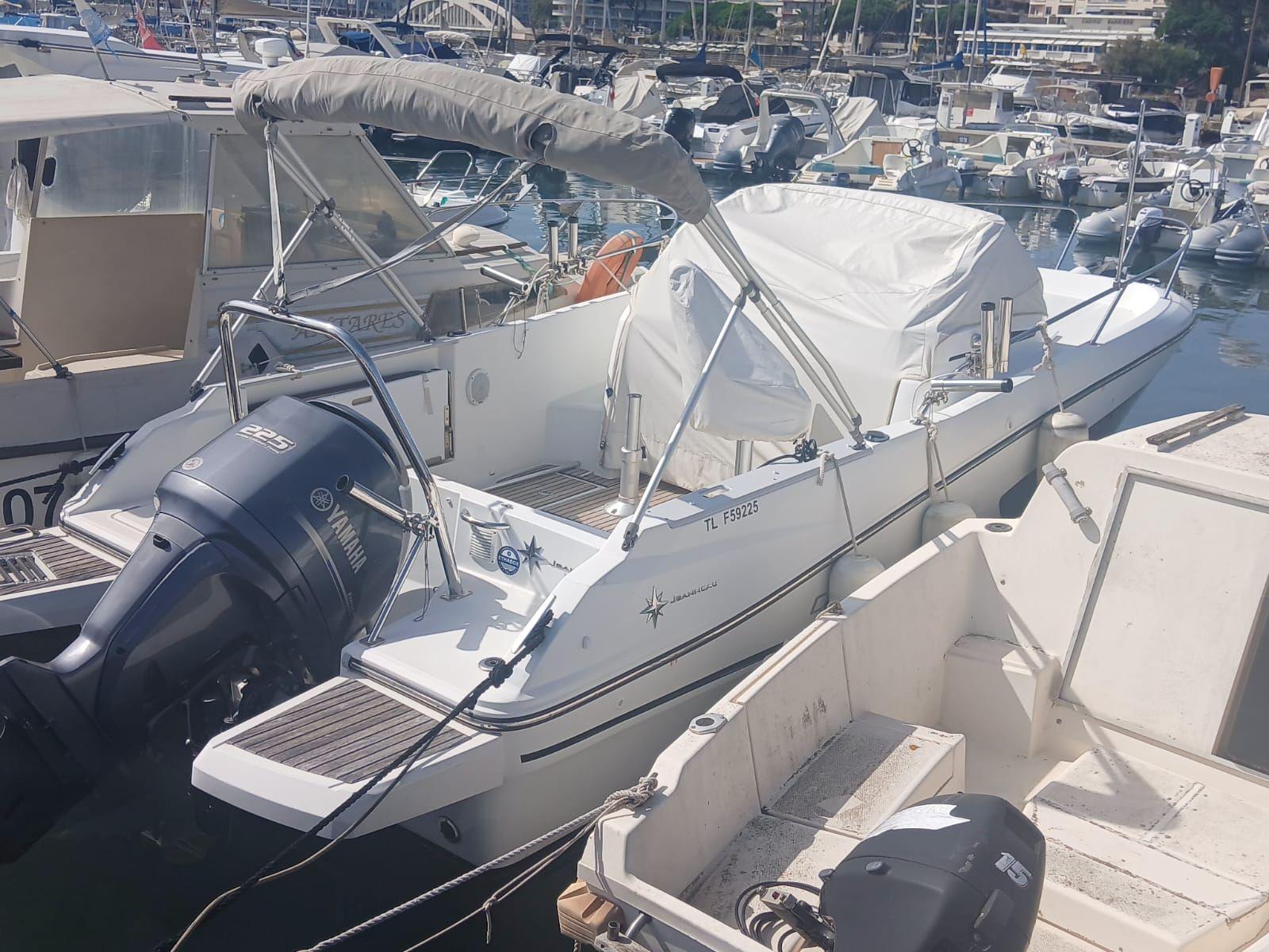 jeanneau Cap camarat 7.5 wa