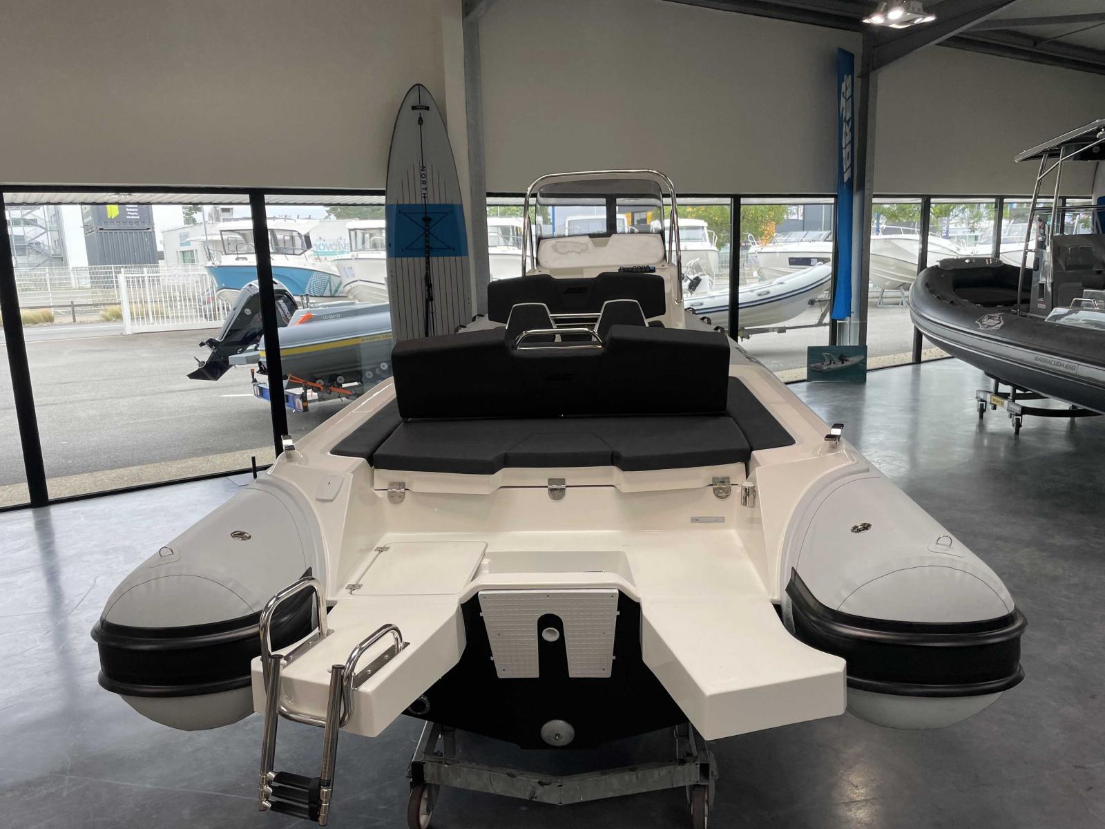 joker boat Coaster 650 plus