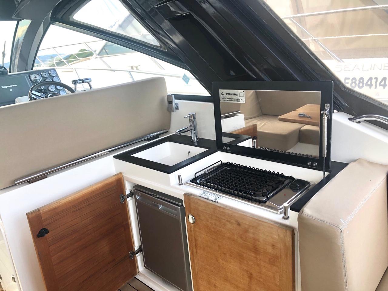 sealine Sc 35